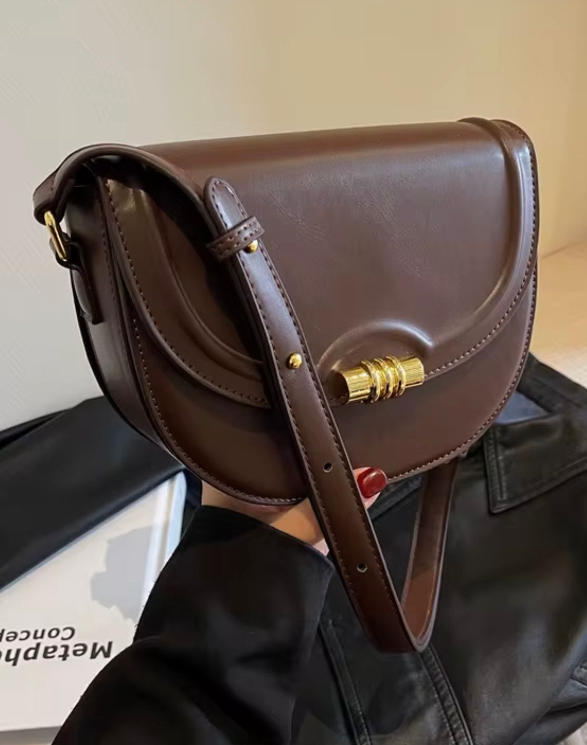 Dalcy Women's Handbag - Dark Brown Leather Style with Gold Accent Closure